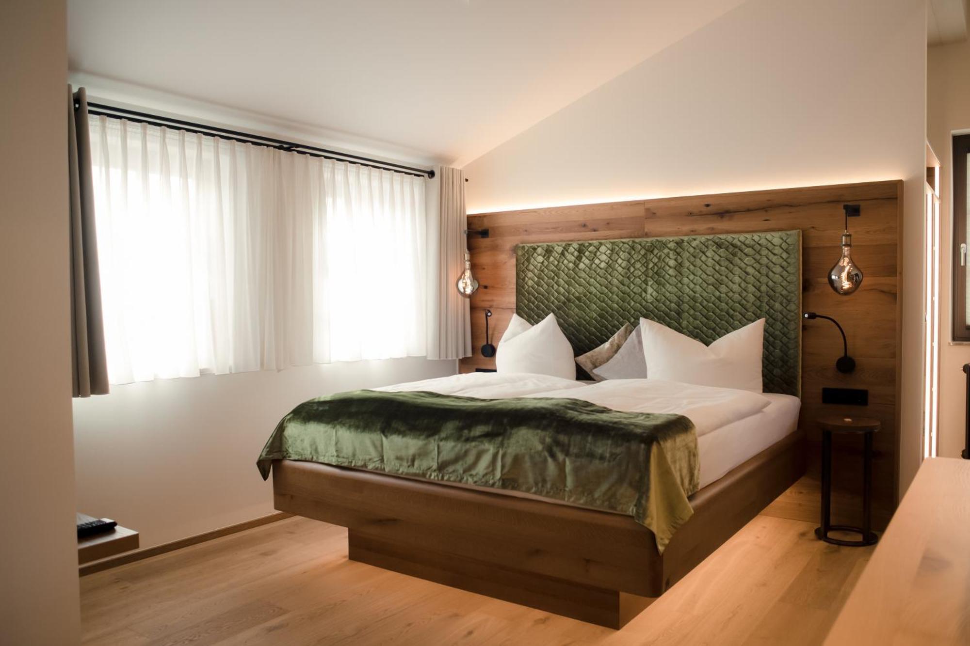 Altstadt-Hotel Фрайберг Екстериор снимка