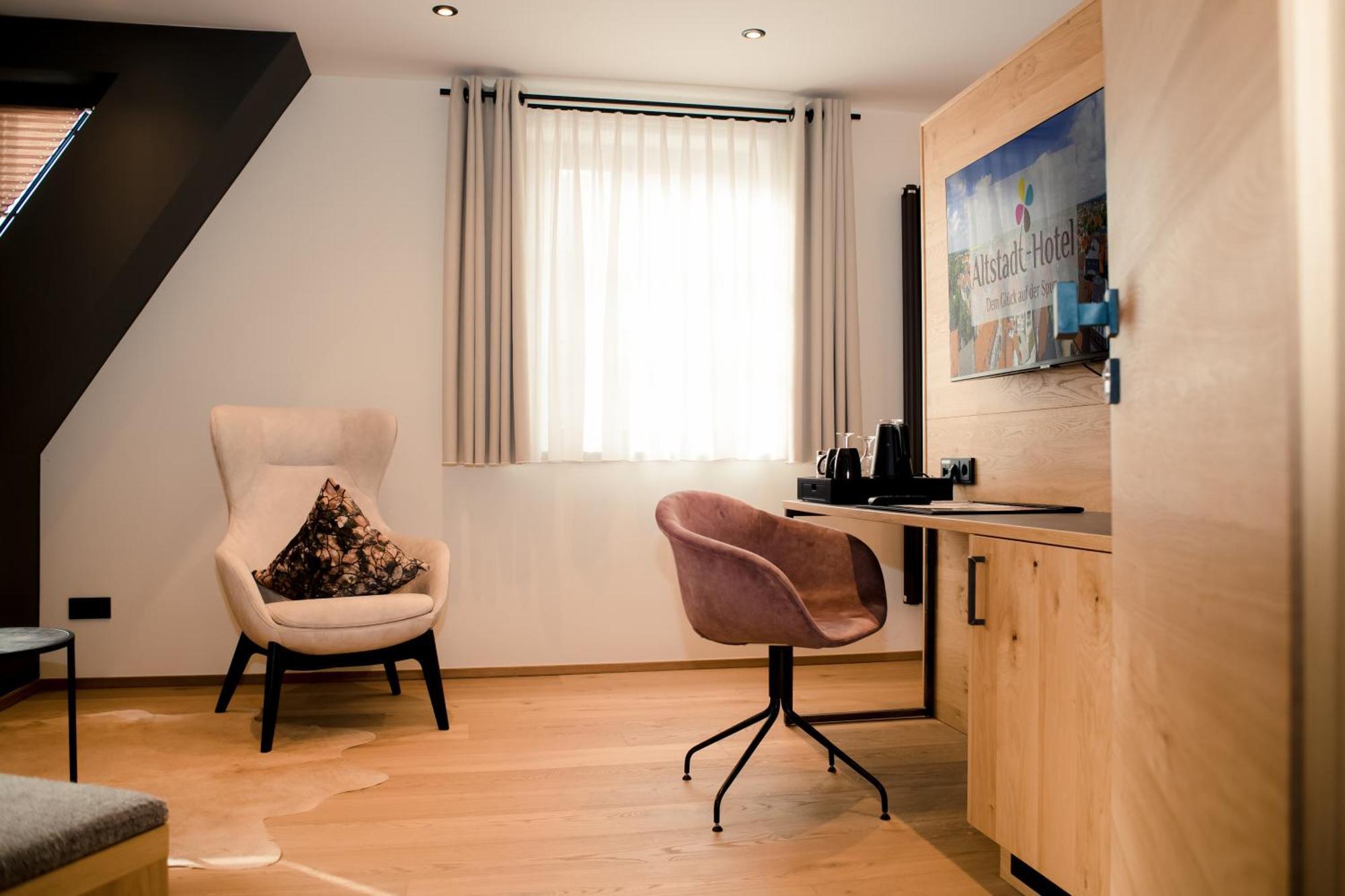 Altstadt-Hotel Фрайберг Екстериор снимка