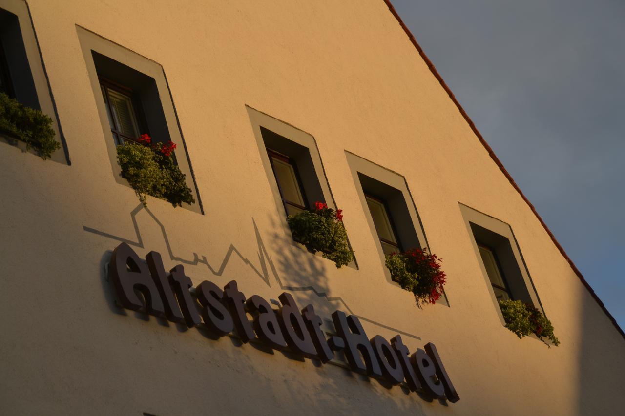 Altstadt-Hotel Фрайберг Екстериор снимка